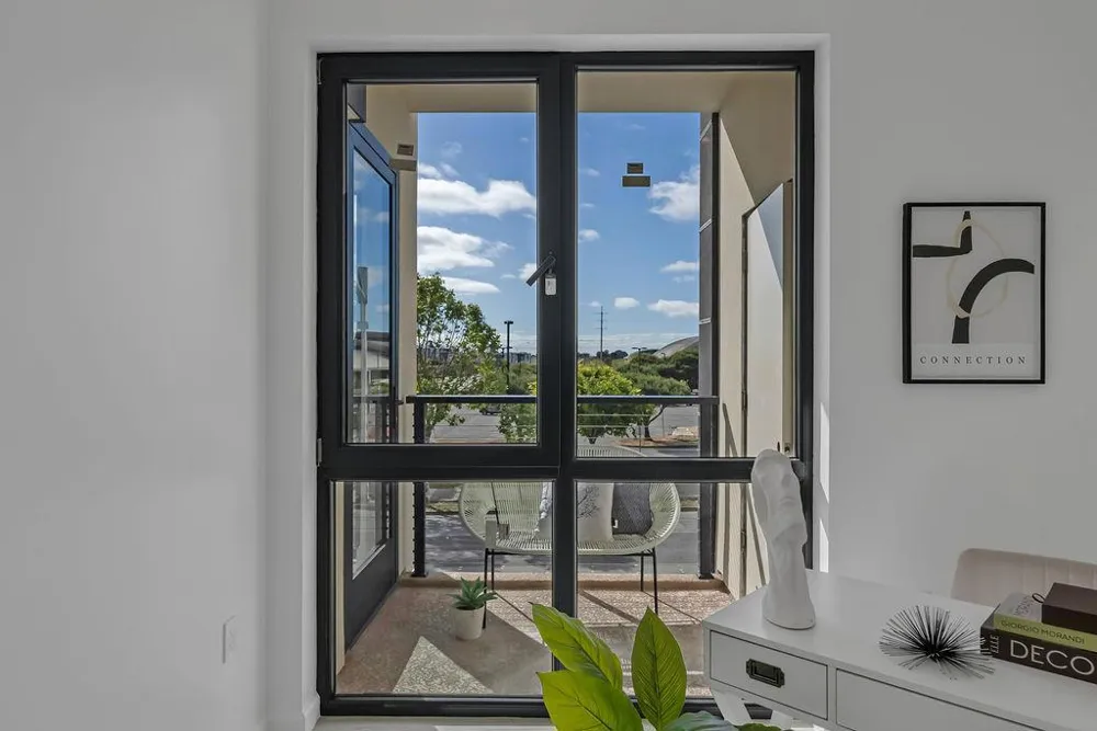 889 McLellan Drive #206 South San Francisco, CA 94080