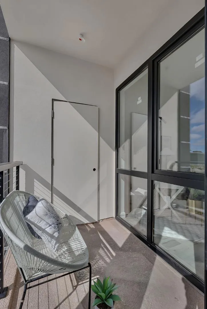 889 McLellan Drive #206 South San Francisco, CA 94080