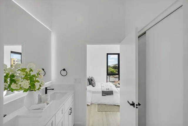 889 McLellan Drive #206 South San Francisco, CA 94080
