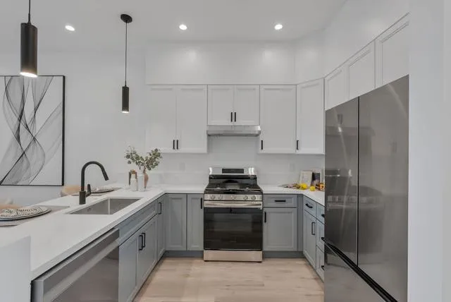 889 McLellan Drive #206 South San Francisco, CA 94080