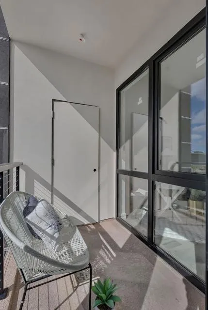 889 McLellan Drive #206 South San Francisco, CA 94080