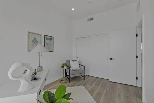 889 McLellan Drive #206 South San Francisco, CA 94080