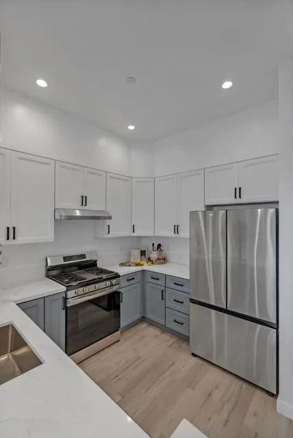 889 McLellan Drive #206 South San Francisco, CA 94080