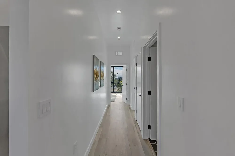 889 McLellan Drive #206 South San Francisco, CA 94080