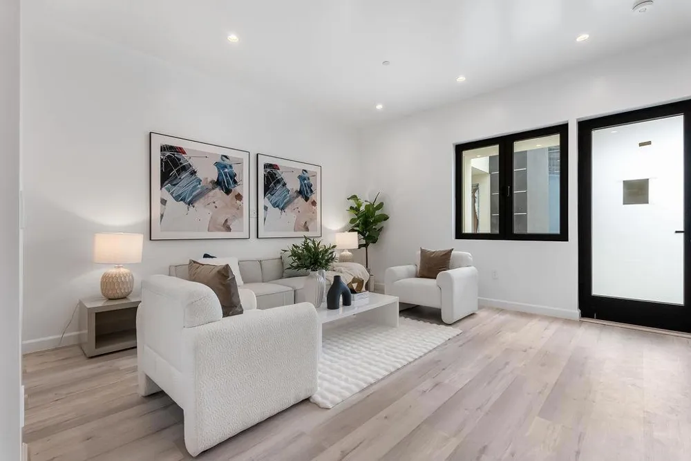 889 McLellan Drive #206 South San Francisco, CA 94080