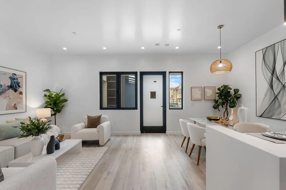 889 McLellan Drive #206 South San Francisco, CA 94080