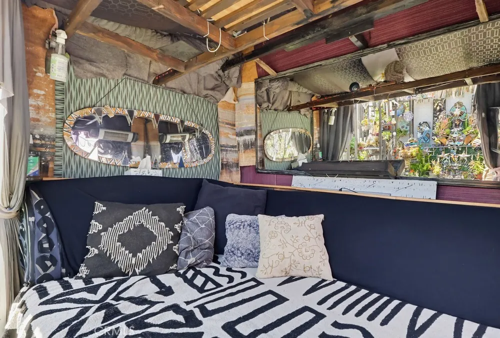 1538 Stoner Avenue #303 Los Angeles, CA 90025