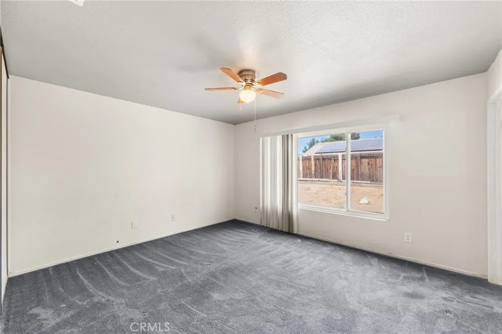 14626 Kelly Adelanto, CA 92301