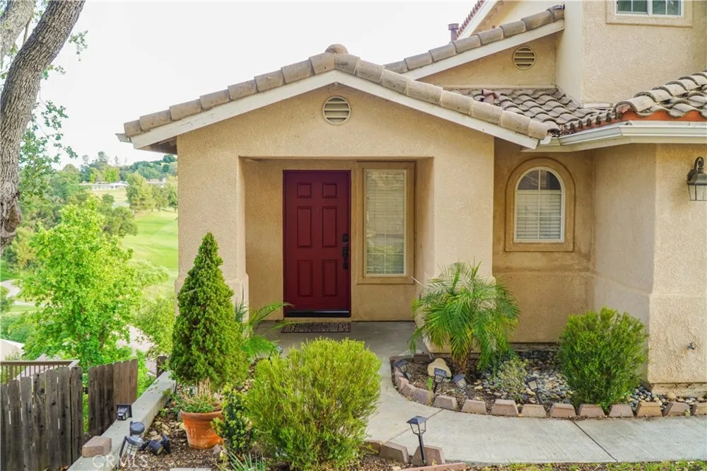 8664 Paseo De Vaca Atascadero, CA 93422