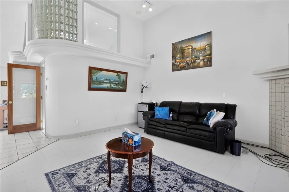 29560 Butterfield Tehachapi, CA 93561