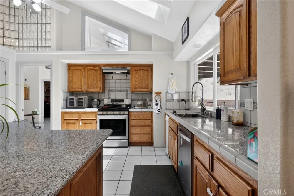 29560 Butterfield Tehachapi, CA 93561