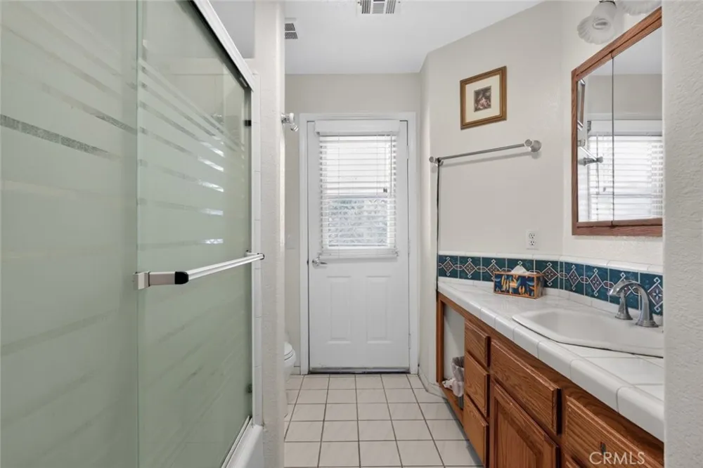 29560 Butterfield Tehachapi, CA 93561