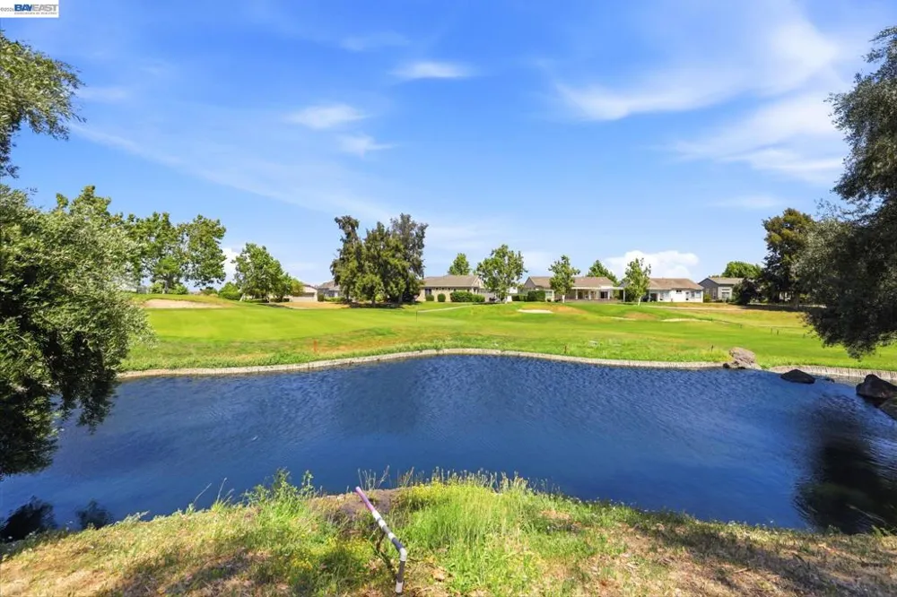 20 Arrowhead Ct Rio Vista, CA 94571