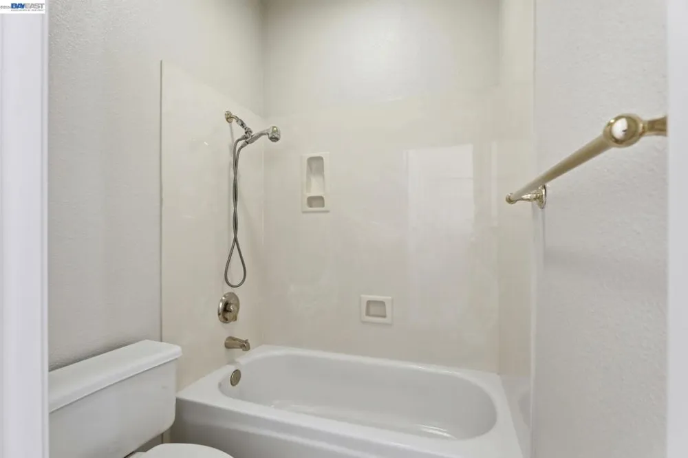 20 Arrowhead Ct Rio Vista, CA 94571