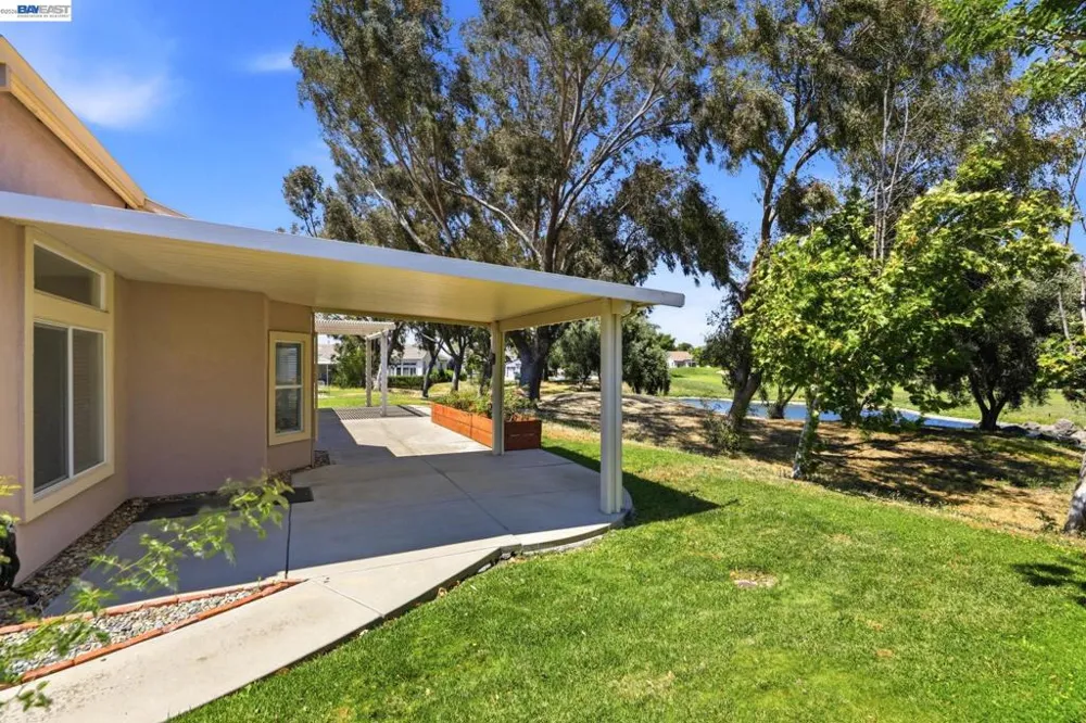 20 Arrowhead Ct Rio Vista, CA 94571