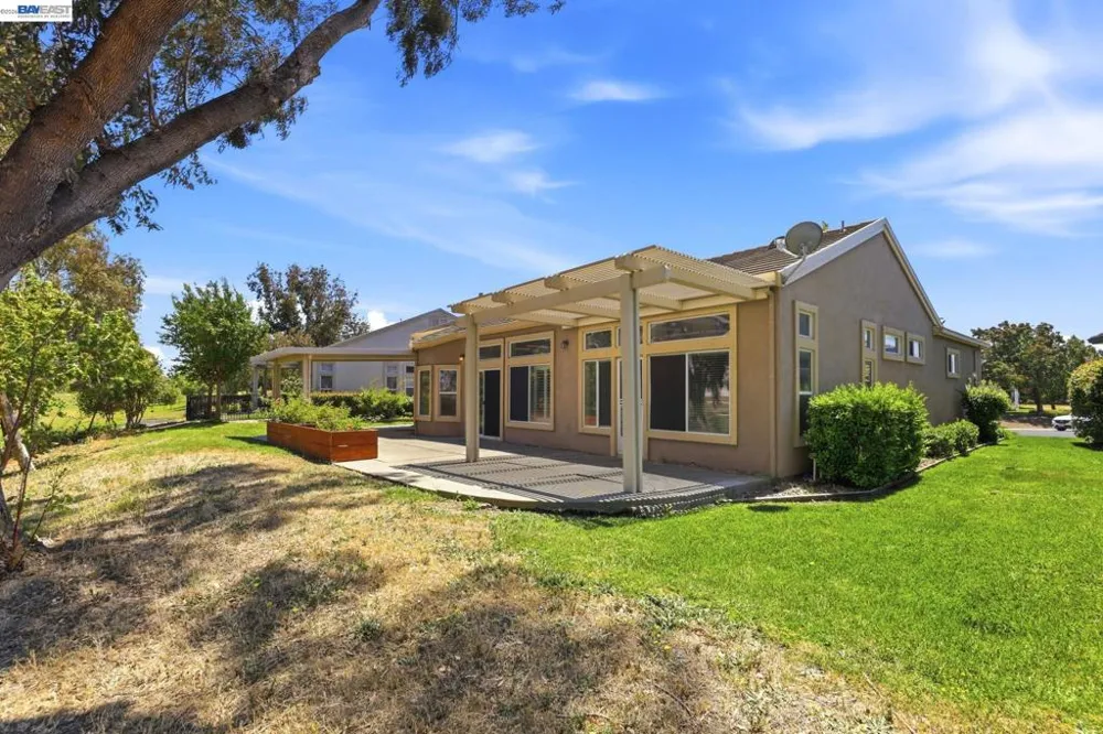 20 Arrowhead Ct Rio Vista, CA 94571