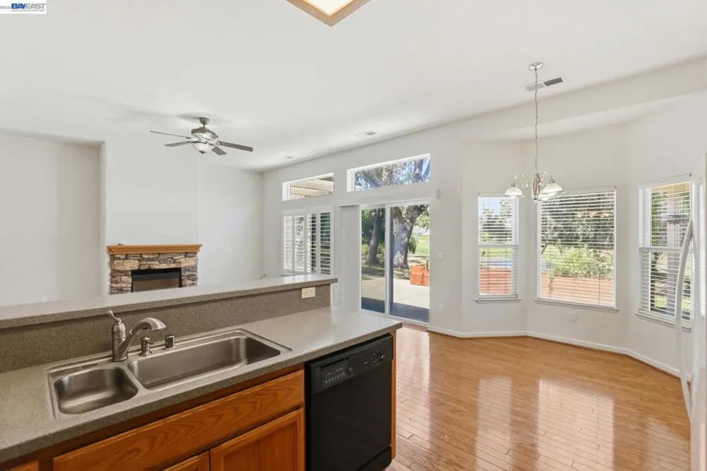 20 Arrowhead Ct Rio Vista, CA 94571