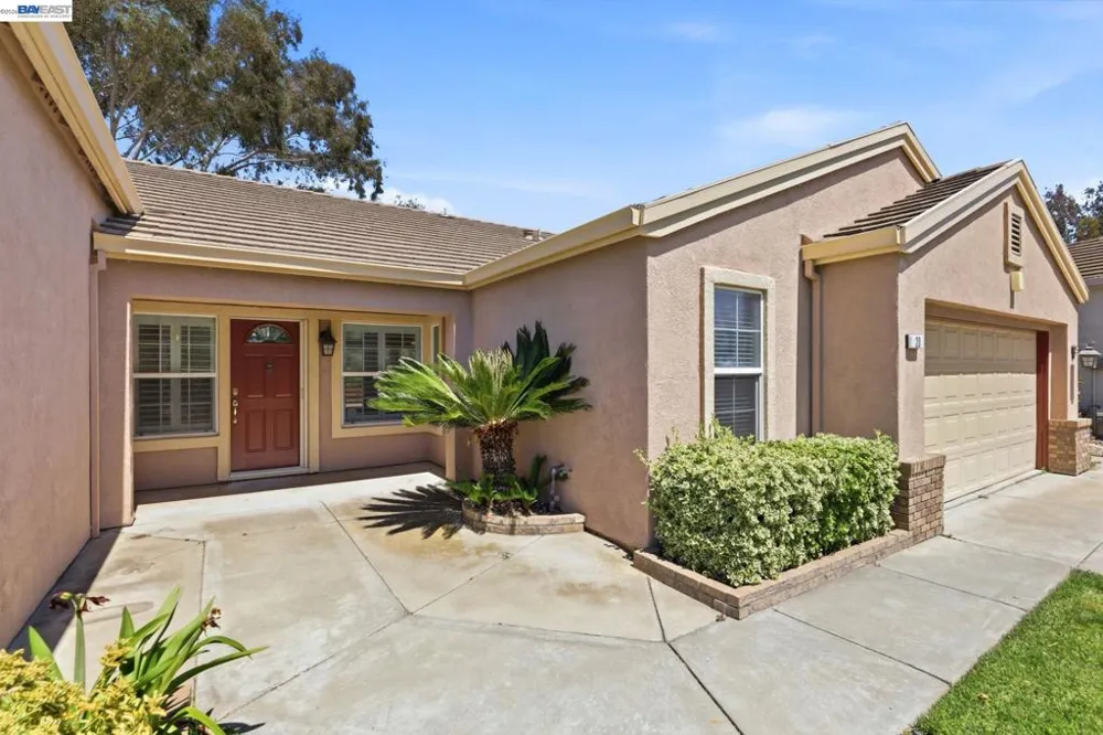 20 Arrowhead Ct Rio Vista, CA 94571