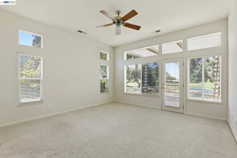 20 Arrowhead Ct Rio Vista, CA 94571