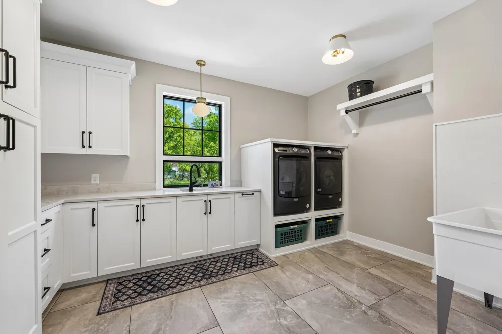 1316 3rd Street Mendota, MN 55150