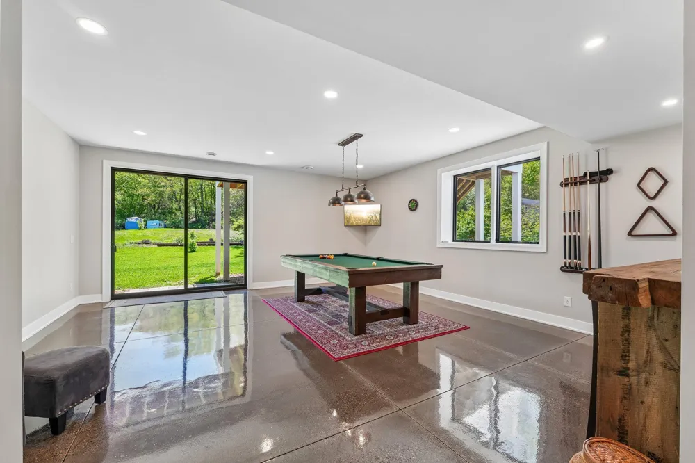 1316 3rd Street Mendota, MN 55150