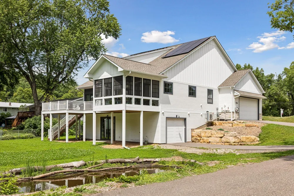 1316 3rd Street Mendota, MN 55150