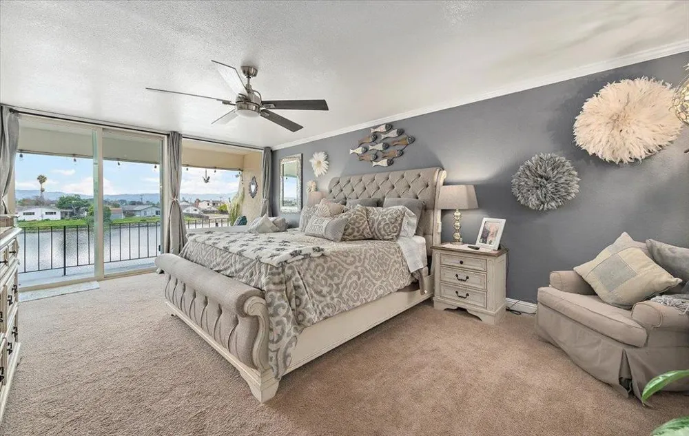 444 Fathom Drive San Mateo, CA 94404