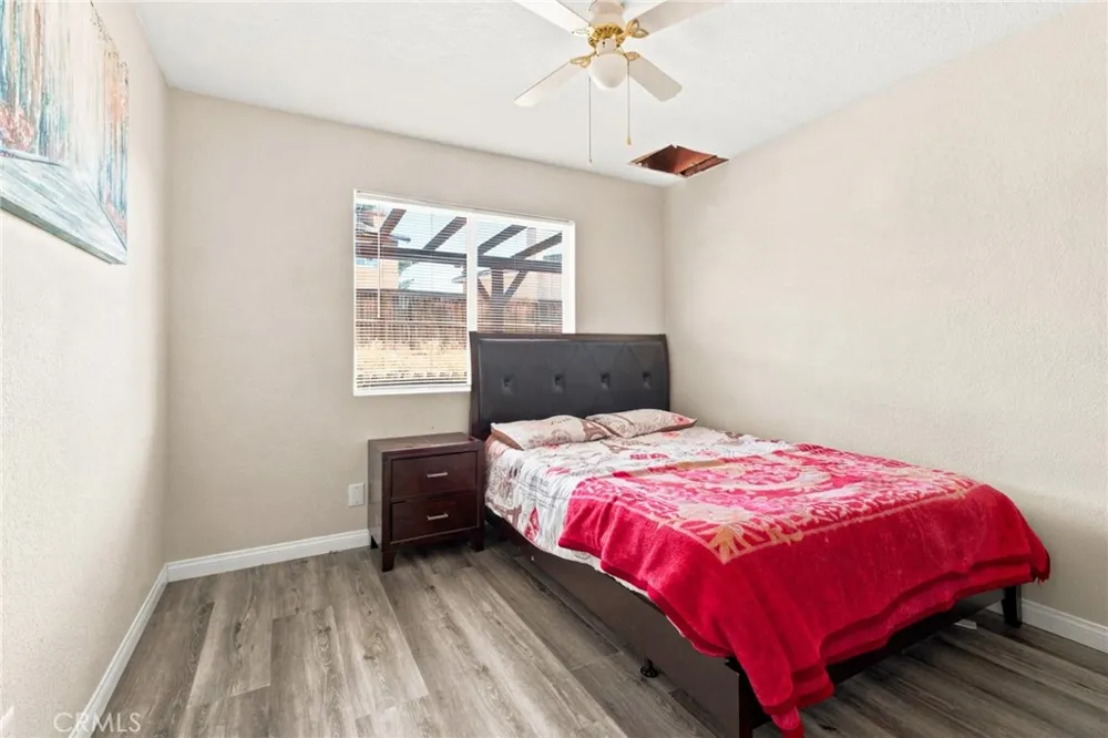 11323 Star Adelanto, CA 92301