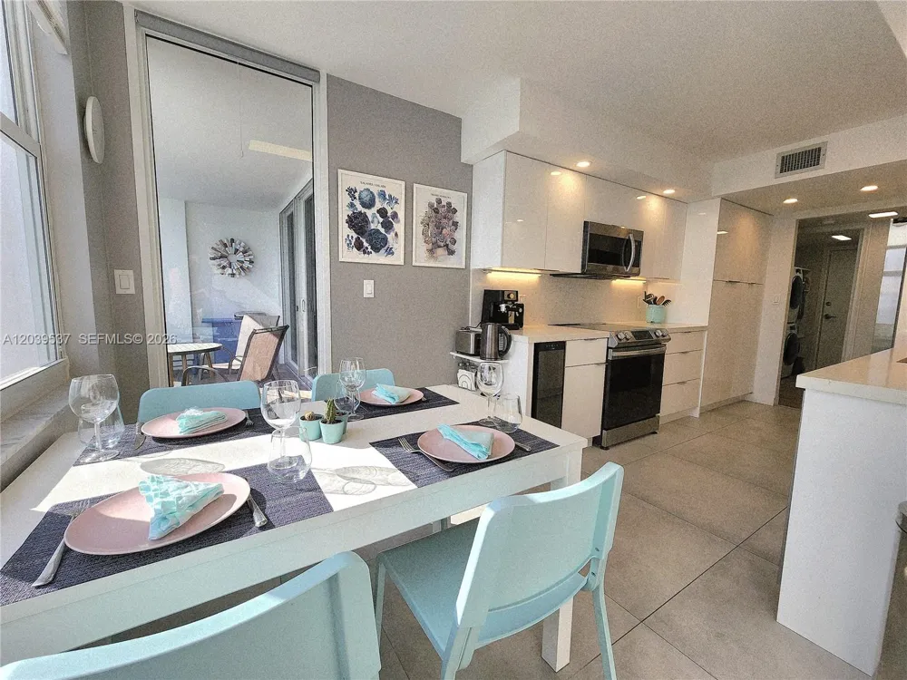 2751 S Ocean Dr #1406S Hollywood, FL 33019