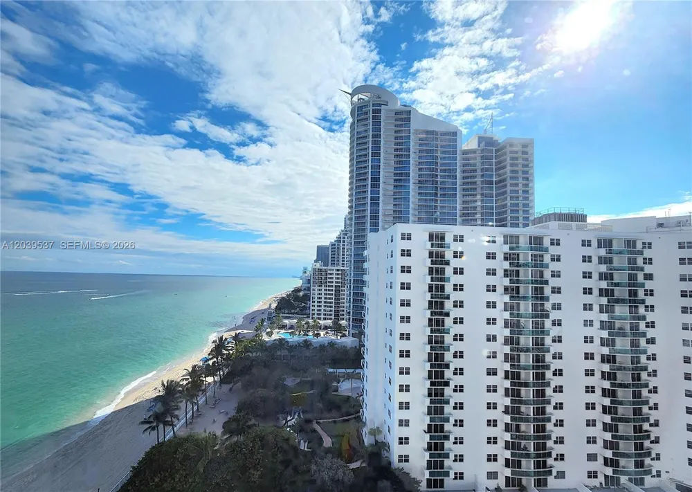 2751 S Ocean Dr #1406S Hollywood, FL 33019