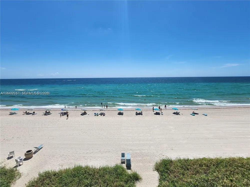 2751 S Ocean Dr #1406S Hollywood, FL 33019