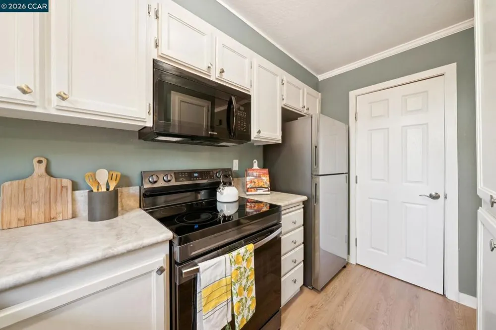 225 Mayhew Way #5 Walnut Creek, CA 94597