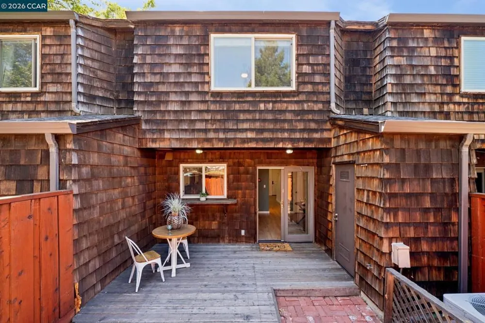 225 Mayhew Way #5 Walnut Creek, CA 94597