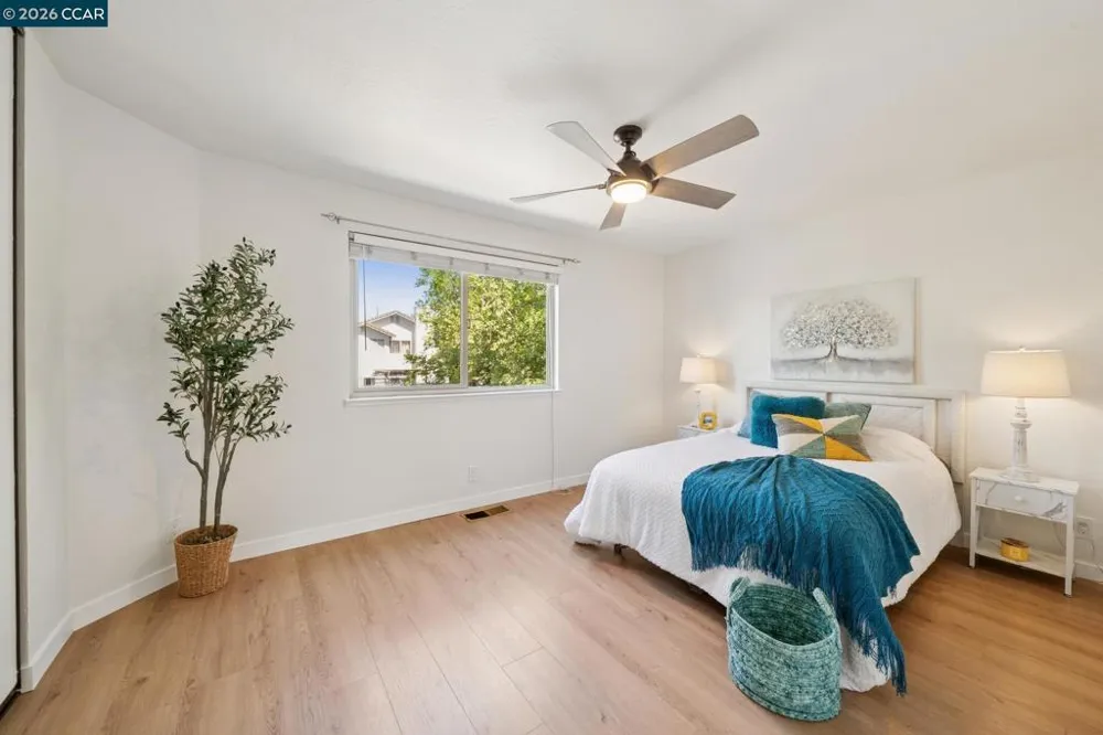 225 Mayhew Way #5 Walnut Creek, CA 94597