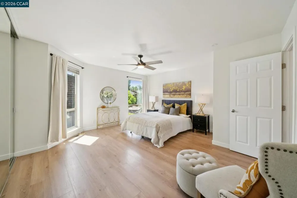 225 Mayhew Way #5 Walnut Creek, CA 94597