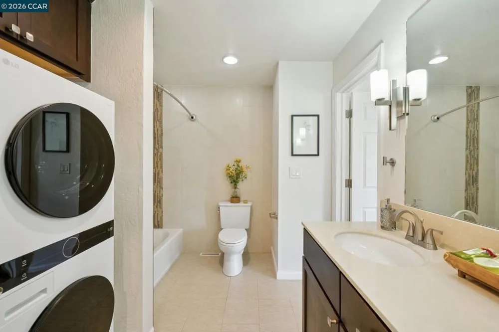 225 Mayhew Way #5 Walnut Creek, CA 94597