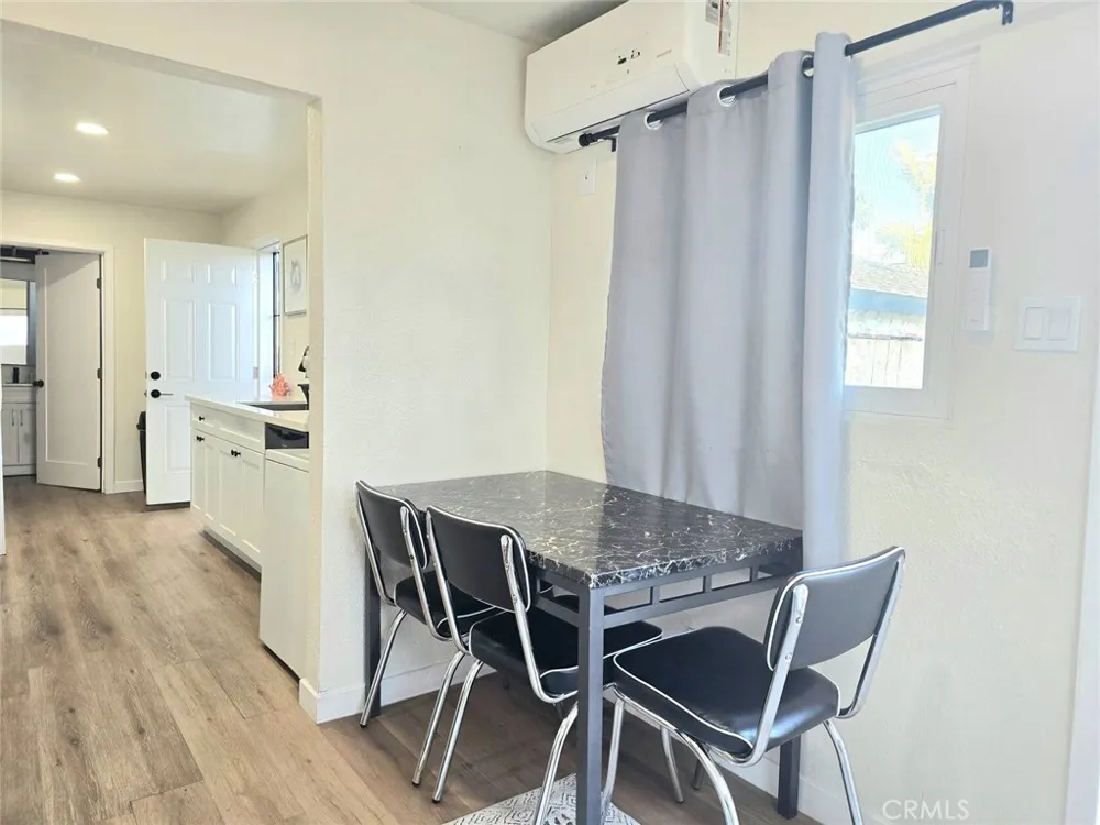 10920 S Inglewood Avenue Inglewood, CA 90304