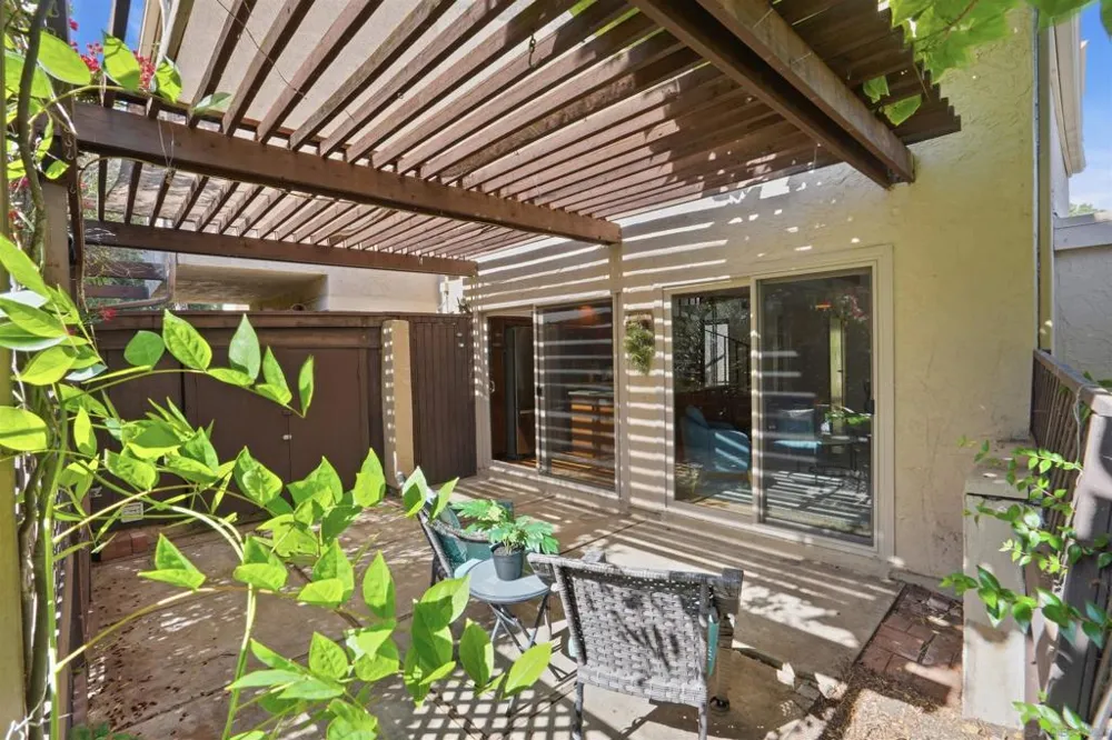 23660 Country Villa Rd Ramona, CA 92065