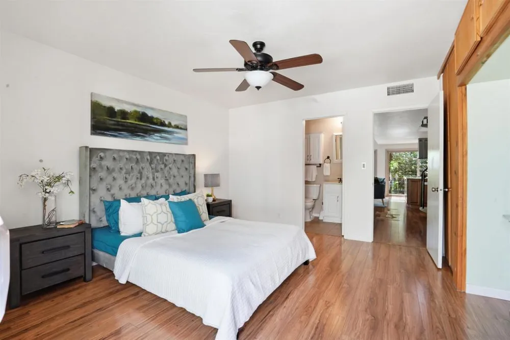 23660 Country Villa Rd Ramona, CA 92065