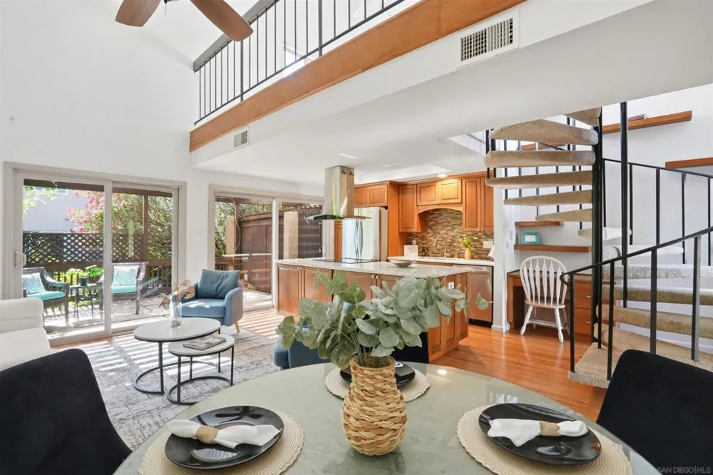 23660 Country Villa Rd Ramona, CA 92065