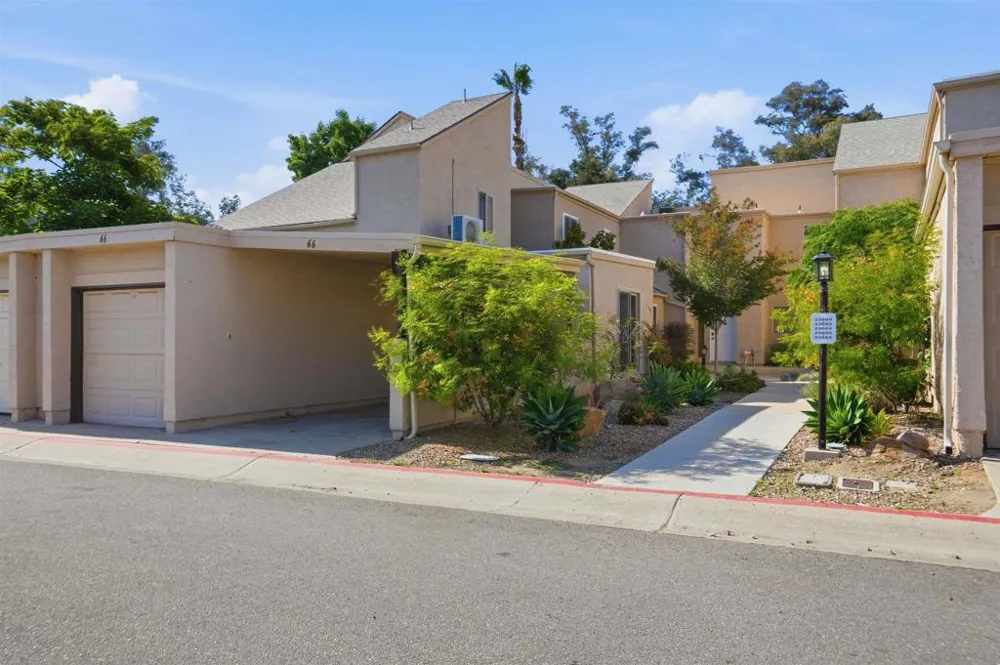 23660 Country Villa Rd Ramona, CA 92065