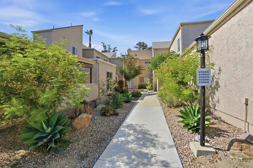 23660 Country Villa Rd Ramona, CA 92065