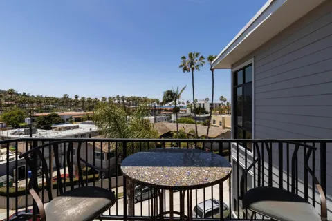 8110 El Paseo Grande #401