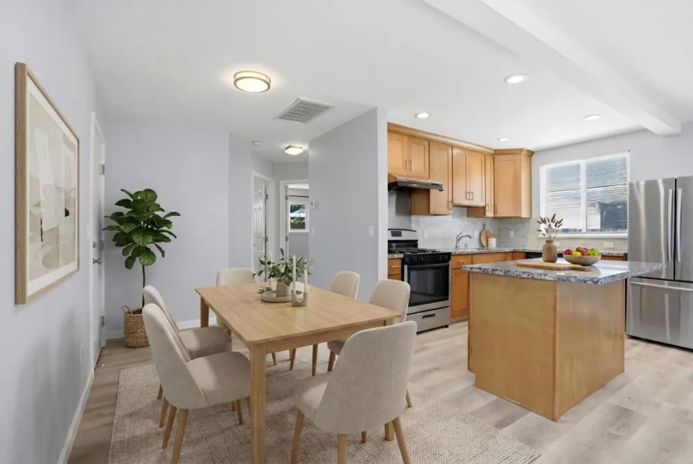 2369 Oakwood Drive East Palo Alto, CA 94303