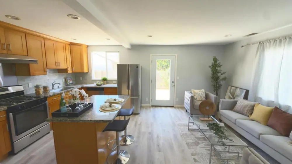 2369 Oakwood Drive East Palo Alto, CA 94303