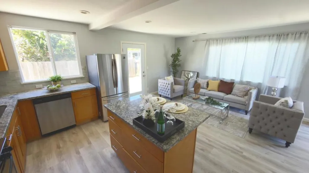 2369 Oakwood Drive East Palo Alto, CA 94303
