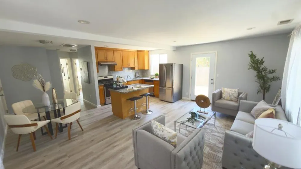 2369 Oakwood Drive East Palo Alto, CA 94303