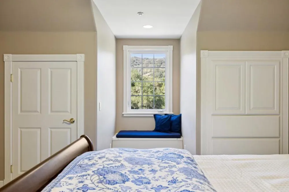 6790 Redwood Retreat Road Gilroy, CA 95020