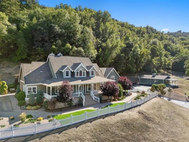6790 Redwood Retreat Road Gilroy, CA 95020