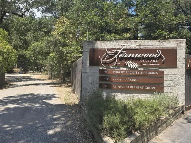 6790 Redwood Retreat Road Gilroy, CA 95020